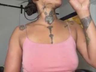 iambaldheadbrittany webcam