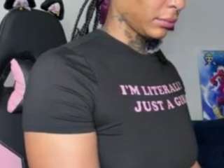 iambaldheadbrittany webcam