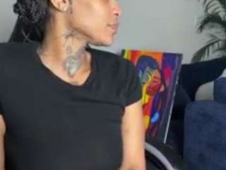 iambaldheadbrittany Toy live webcam