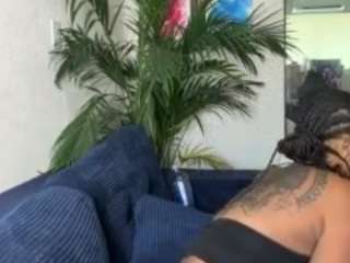 iambaldheadbrittany webcam