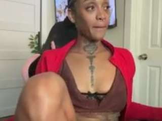 iambaldheadbrittany webcam