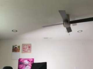 iambaldheadbrittany webcam