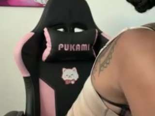 iambaldheadbrittany, female webcam model,  years old, on live webcam