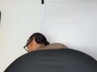 iambaldheadbrittany webcam