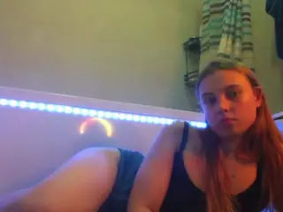 jucielussie's Live Sex Cam Show