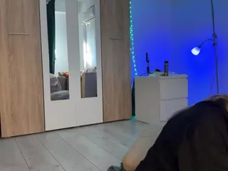jucielussie's Live Sex Cam Show