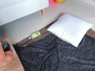 EMILY live webcam show