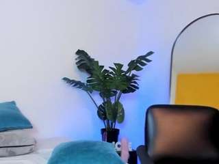 Live cam show with zarulyn