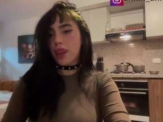 annie-snow Live Webcam on CamSoda