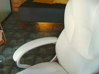 catta-james's Live Sex Cam Show