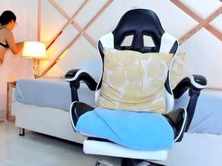 karlota-45 live webcam show