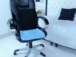 karlota-45 live cam preview