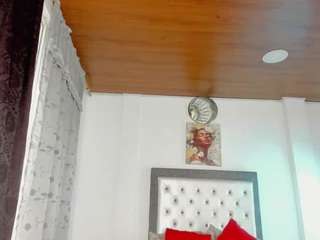 le modèle stardayhan00x est en webcam porno dans un show sur le site camsoda, il possède les tags suivants: anal toys,green eyes,tattoos,spank,smoking,red hair,orgasm,mistress,large tits,bbc,italian,gape,fetish,english,drinking,dirty talk,cumshot,colombia,chubby,big cock