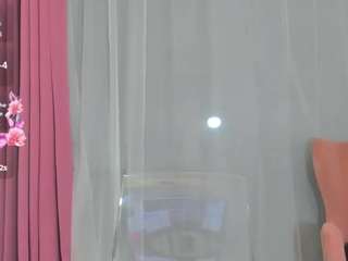 sarabecker Live Webcam on CamSoda