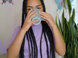 CassandraAndrews's Live Sex Cam Show