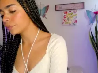 CassandraAndrews's Live Sex Cam Show