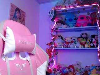 nayarastone's live room