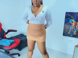 ambar-rose1