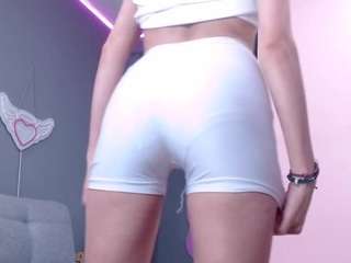 Este modelo está en vivo ahora. manelly-sweetf