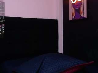 manelly-sweetf live webcam show