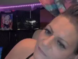 LottaLexi's Live Sex Cam Show
