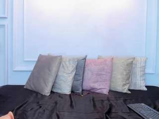 cintiagreyx live cam profile