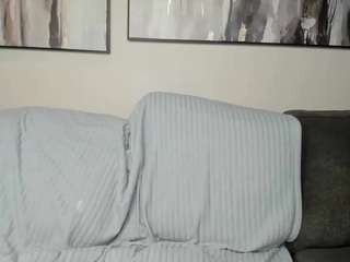 lisa6ix9's CamSoda show and profile