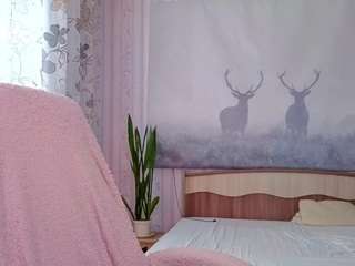 Live cam show with MidniggghtSun