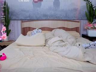 MidniggghtSun live cam preview