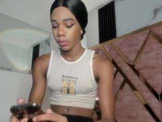 tifanny-bigcock from CamSoda is Freechat