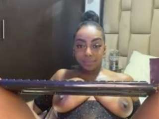 AMBER-PARKER live cam preview