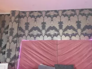 irianarousse's Live Sex Cam Show