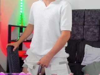 sweet-jeremy Live Webcam on CamSoda