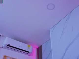 chlooee webcam model