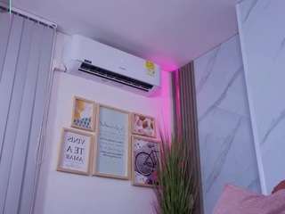 ⭐The best you’ll ever taste… come find out. ⭐Tip menu to play⭐ [5 tokens remaining]