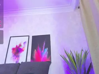 Chlooee's Live Sex Cam Show