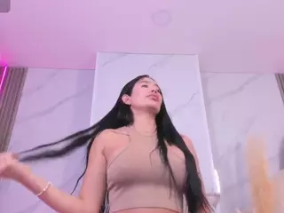 Chlooee's Live Sex Cam Show