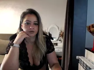 Claire95's Live Sex Cam Show