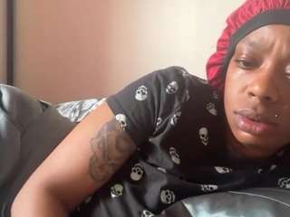 delightfuldark webcam model