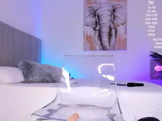 Diana's Live Sex Cam Show