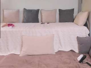madissonkiss Live Webcam on CamSoda