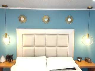 MISS ARY (miss-ary1) Nude on Cam. Free Live Sex Chat Room - CamSoda