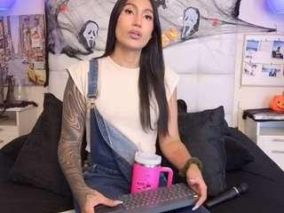 jade-foxx1
