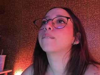Apartment 28 live webcam show