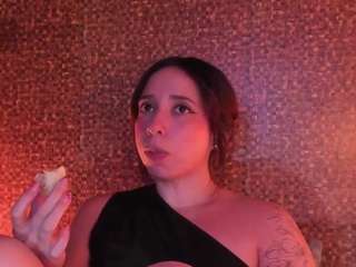 Apartment 28 live webcam show