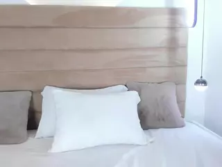 ValerieDiaz's Live Sex Cam Show