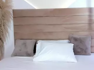 ValerieDiaz's Live Sex Cam Show