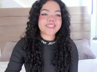 ValerieDiaz's Live Sex Cam Show