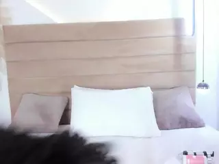ValerieDiaz's Live Sex Cam Show