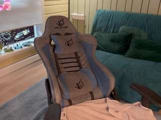Agatabryantt's cam show statistics and live stream